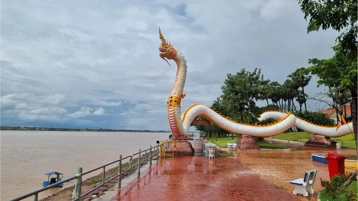 Naga statue, Mekong River front, Savannakhet, Laos