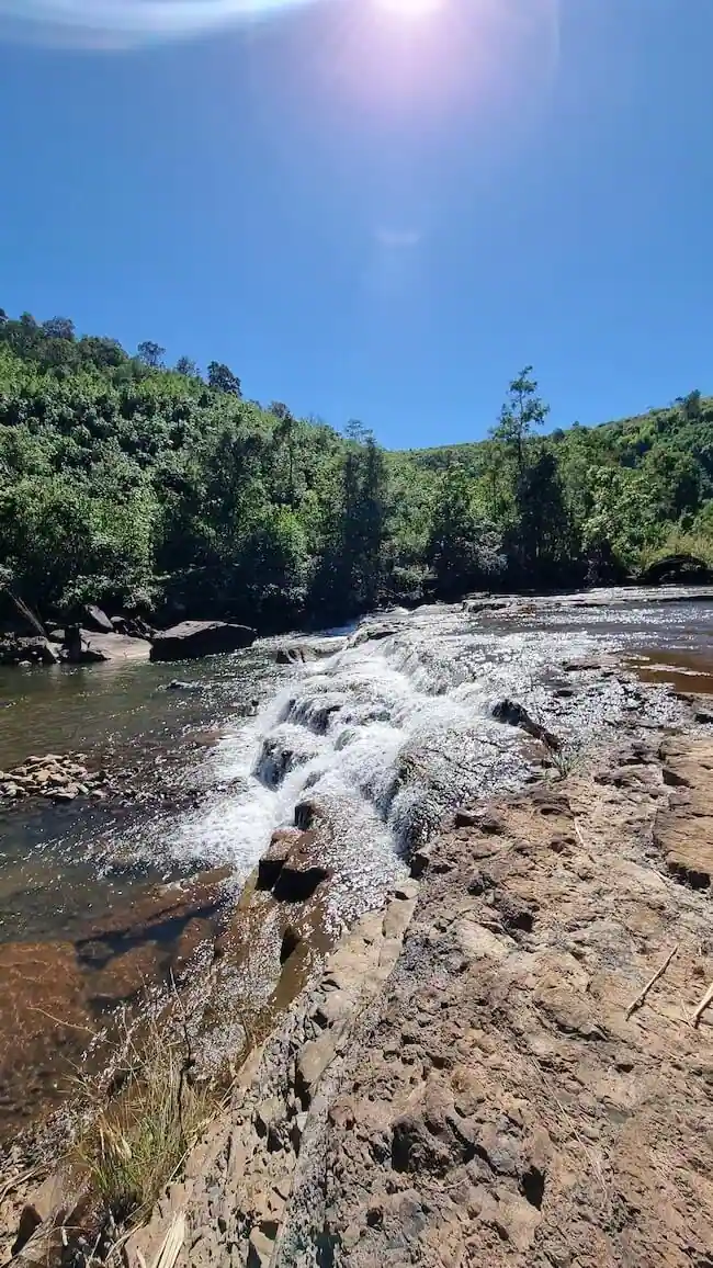thalaleui waterfall tad tayicseua valley