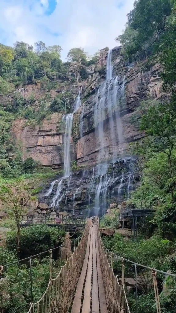 massive xieng lue waterfall near xe bang fai cave