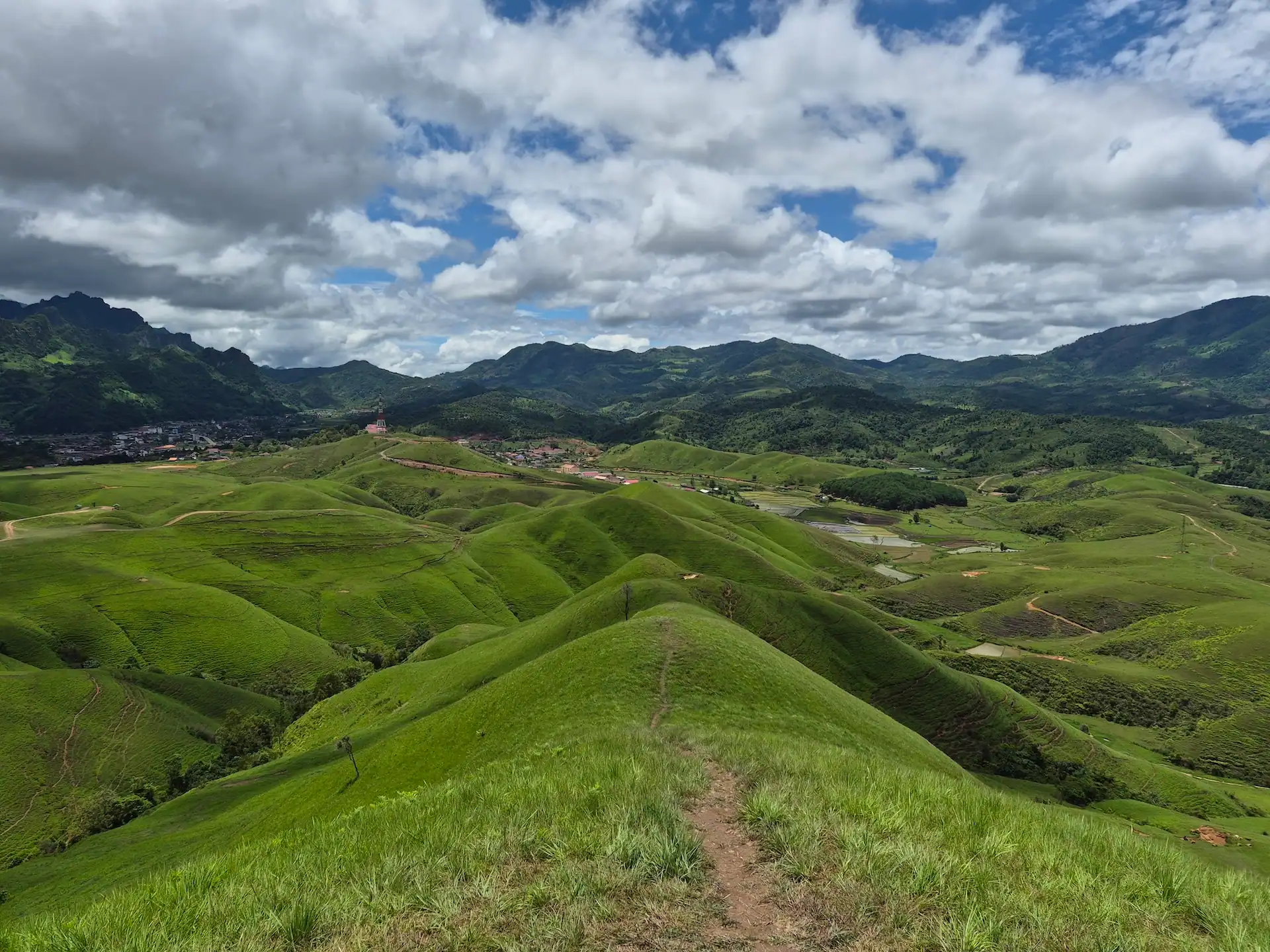 Green ridges of Phou Hua Lon in Xaysomboun Province, Laos